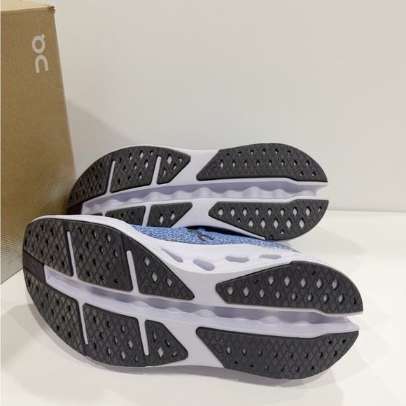 On Running Cloudsurfer Max Women’s Shoes - Picture 7 of 10